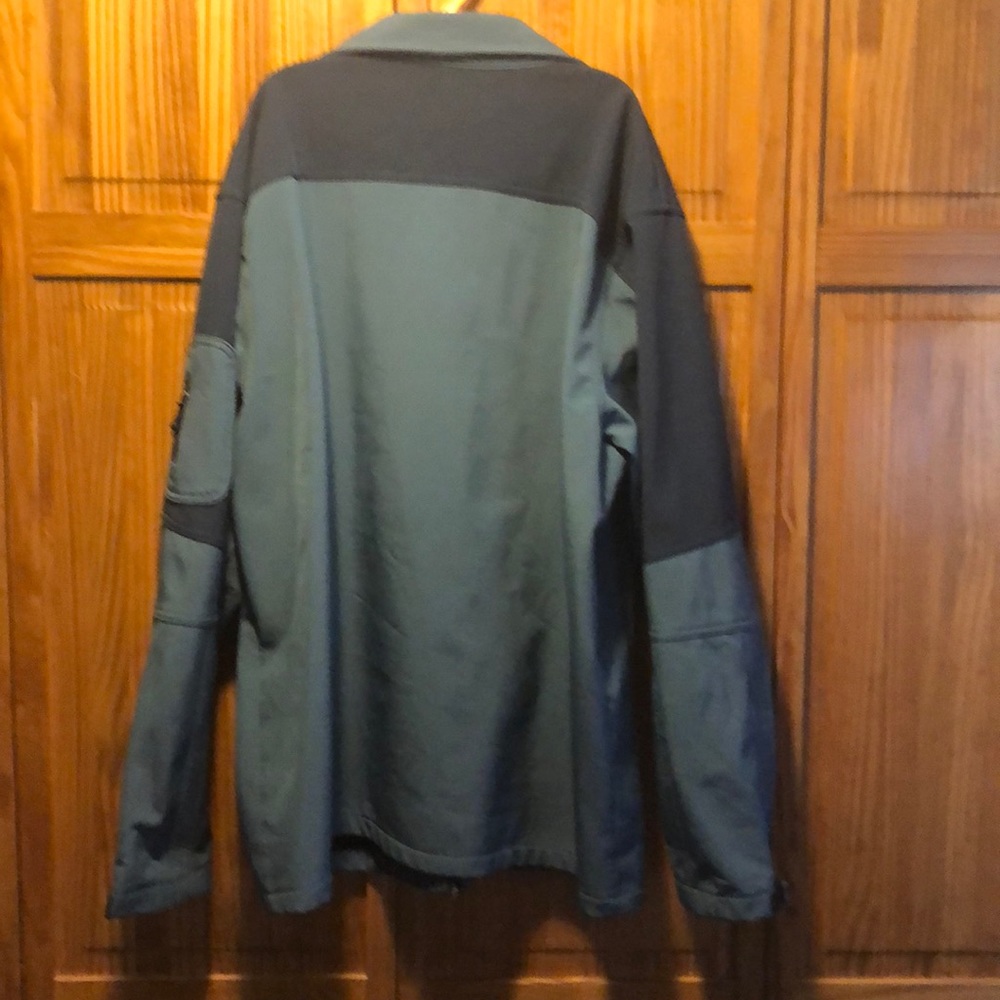 Snozu XL Winter Jacket - Picture 7 of 7